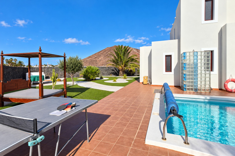 Villa Sara - villas in lanzarote