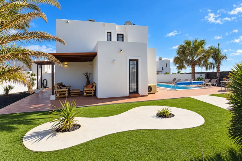 Villa Sara - private villas in lanzarote