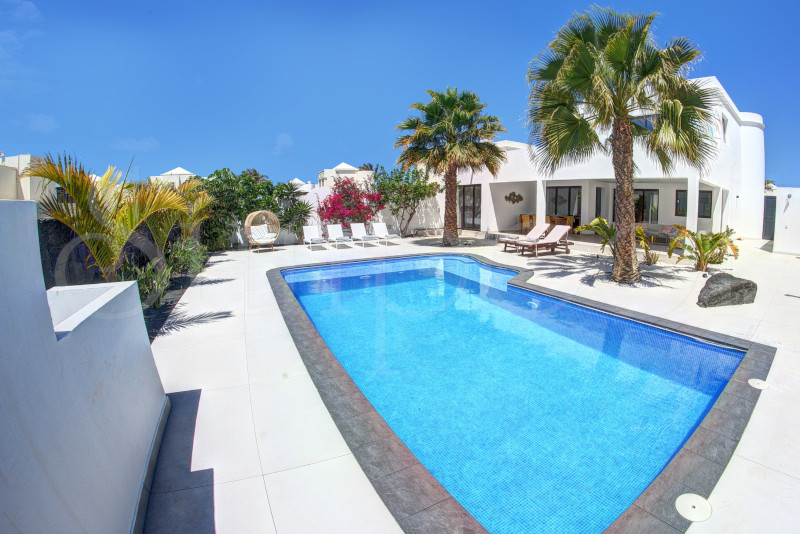 Villa Buenaventura - villas in lanzarote to rent
