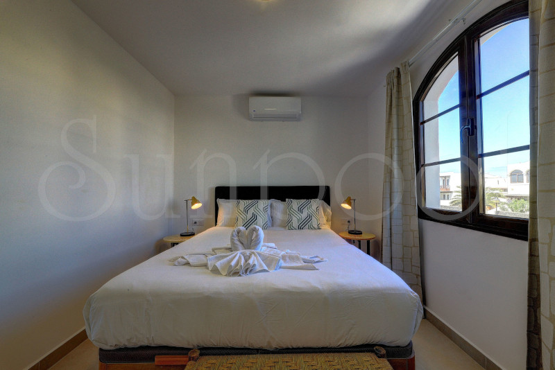 Villa Buenaventura - lanzarote villa holidays