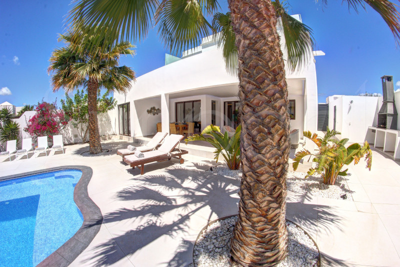 Villa Buenaventura - lanzarote villa rental