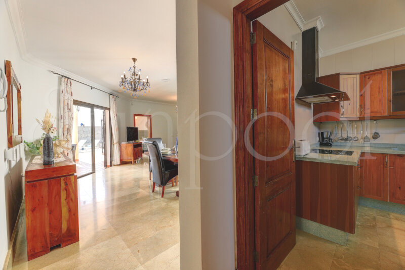 Villa Alexis - villas in lanzarote to rent