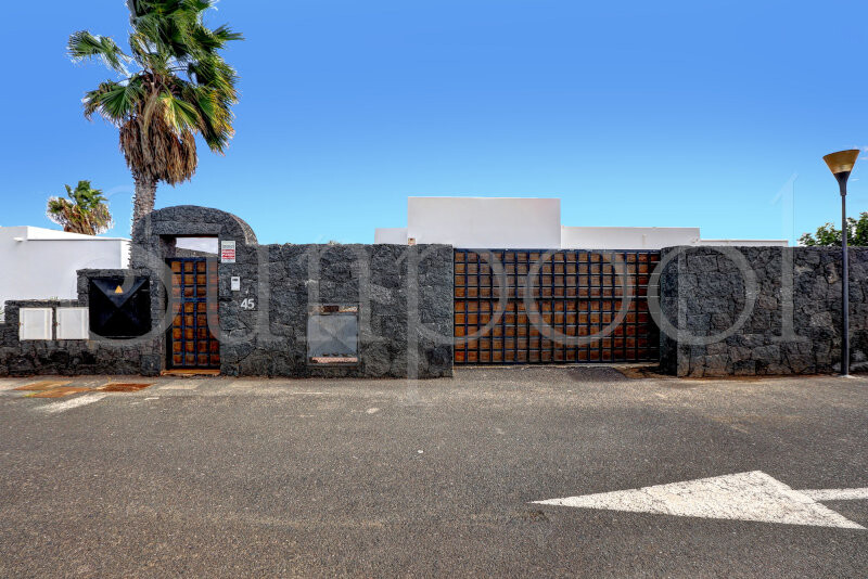 Villa Alexis - lanzarote villa holidays