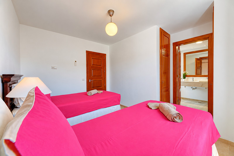 Villa Rubicon - lanzarote villa holidays