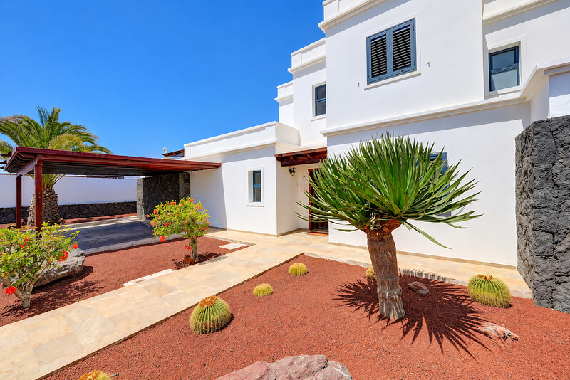 Villa Rubicon - lanzarote villa holidays