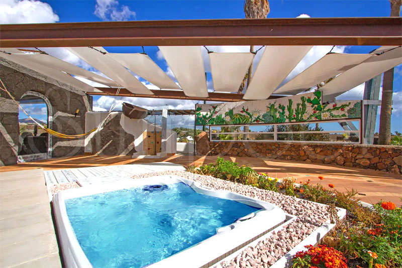 Villa Dafmir - lanzarote villa rental