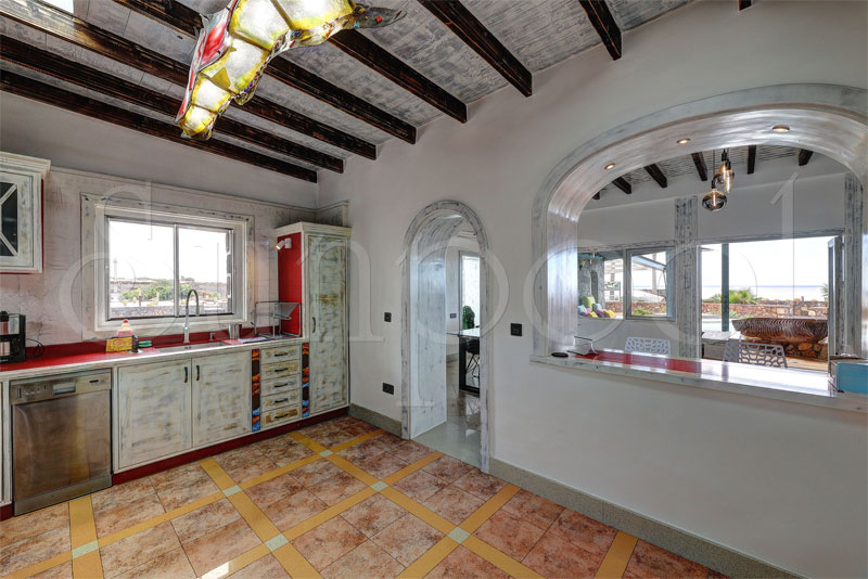 Villa Dafmir - villas to rent lanzarote