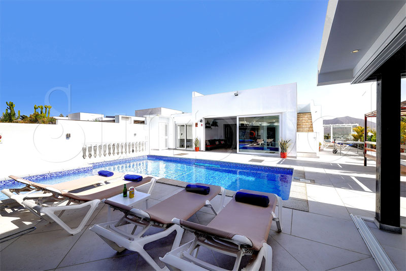 Casa Bissau - private rentals in lanzarote