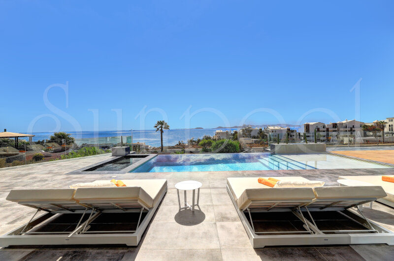 Villa Infinity - villa holidays lanzarote