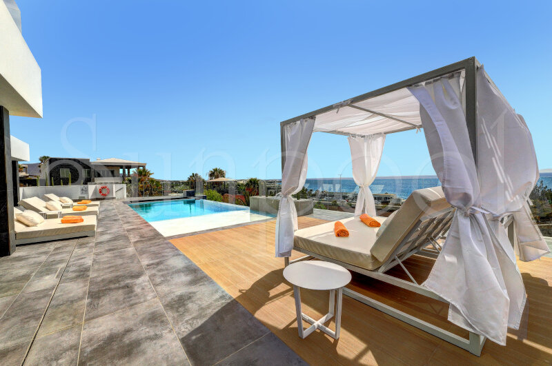 Villa Infinity - villas to rent in lanzarote