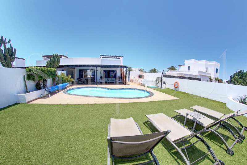 Casa Nostra - lanzarote holiday villas